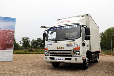 深化道路貨運(yùn)“放管服”改革，優(yōu)化輕型貨車運(yùn)輸服務(wù)